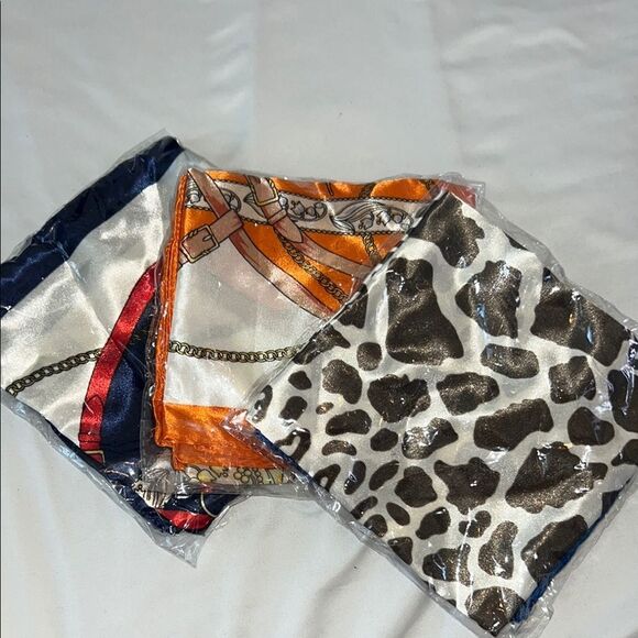 Assorted Hair Accessories Set - Purple, White, Pink, Orange, Leopard Print - Picture 4 of 5